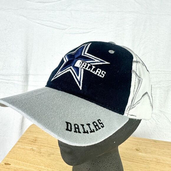 Dallas Cowboys Vintage Hook and Loop Closure Star Hat - Picture 1 of 6